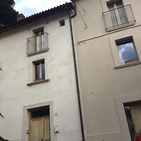 Casa Centro Storico * Rieti